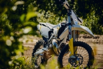 2014-06-26-husqvarna-587