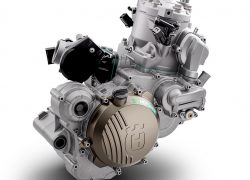 PHO_BIKE_DET_te300i-20-engine_#SALL_#AEPI_#V1 PHO_BIKE_DET_te300i-20-engine_#SALL_#AEPI_#V1